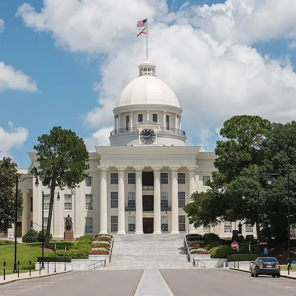 Capitolio estatal de Montgomery, Alabama, símbolo de la historia de derechos civiles